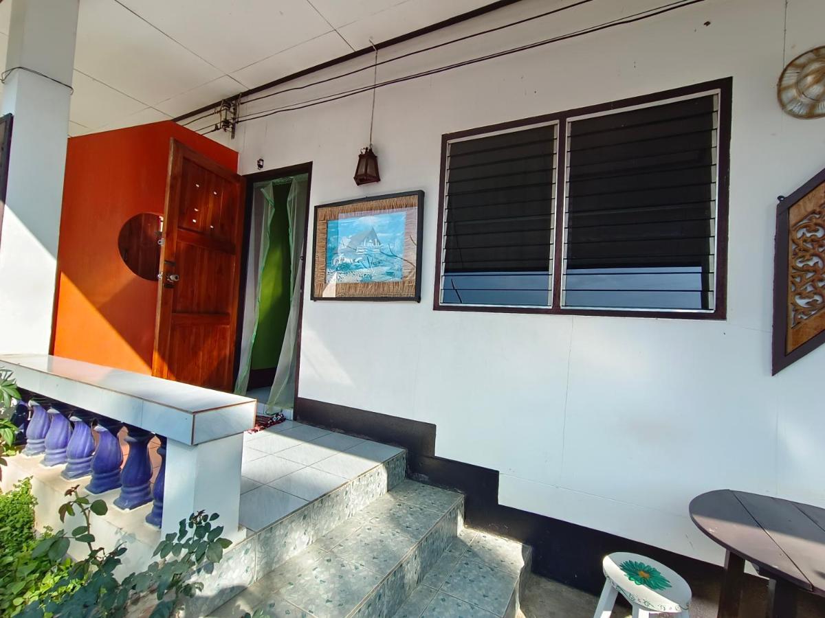 Sunny Tayai Hostel Pai Exterior photo