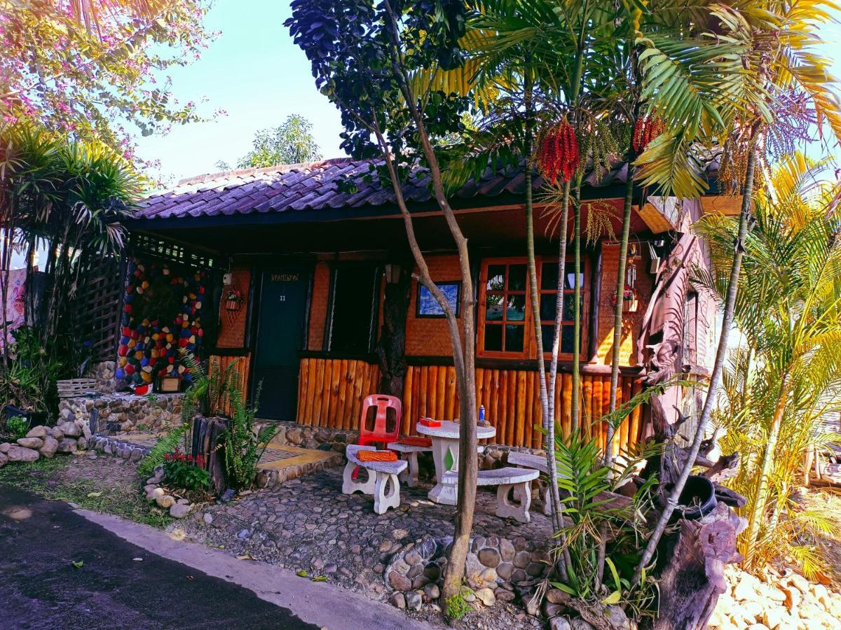 Sunny Tayai Hostel Pai Exterior photo