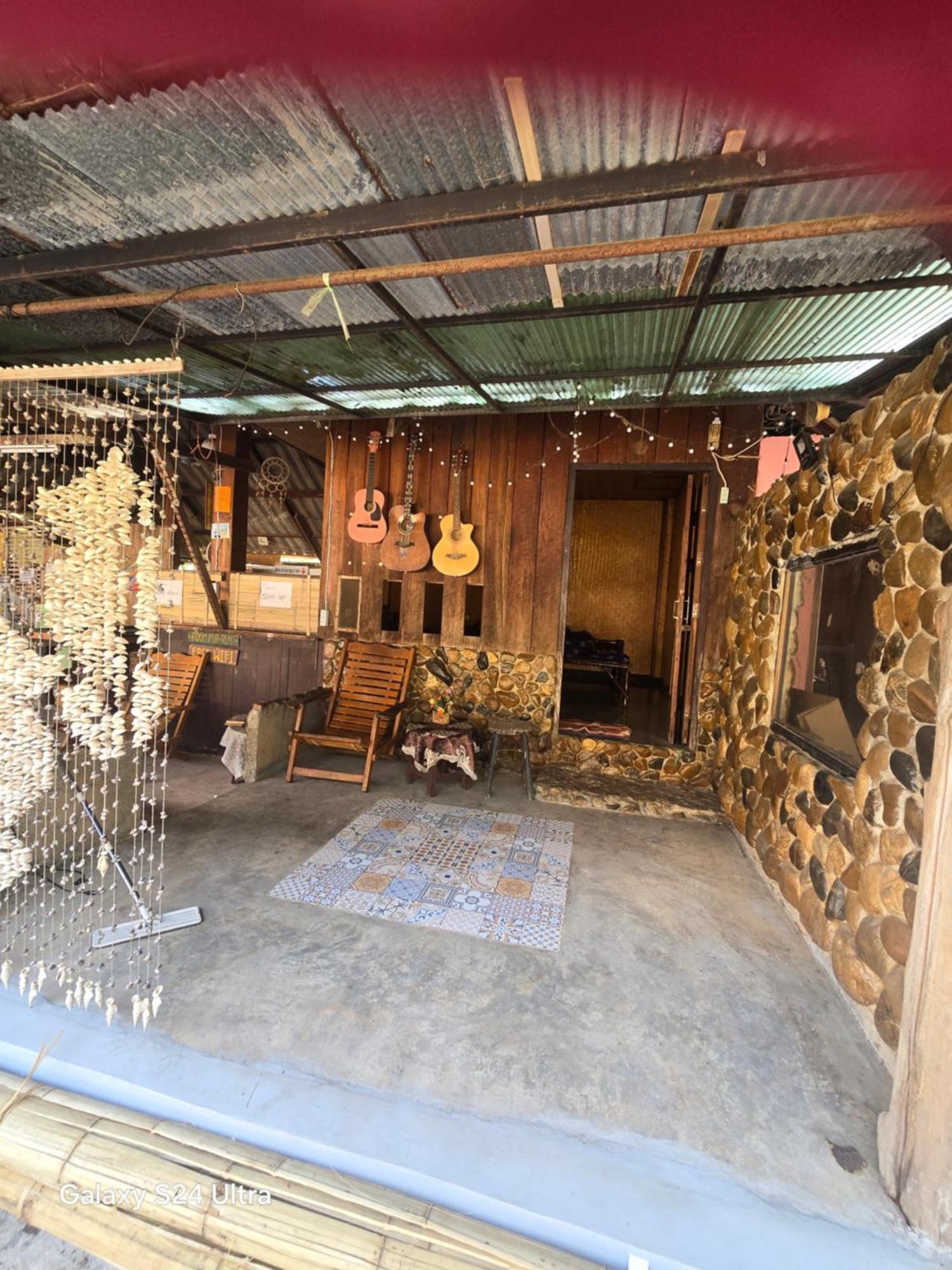 Sunny Tayai Hostel Pai Exterior photo